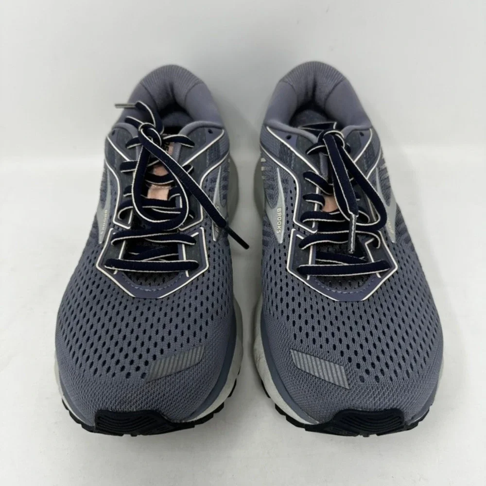 Brooks weight lb